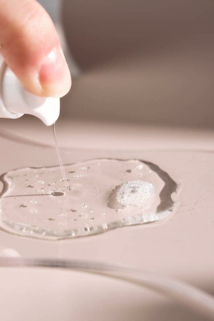 Isntree - Chestnut AHA 8% Clear Essence - Image 2