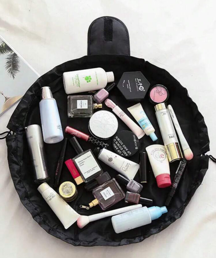 ⁦Waterproof drawstring cosmetic bag⁩ - الصورة ⁦4⁩