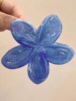 3pcs Women's Minimalistic Floral Plastic Hair Clips - Image 2
