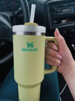 Stanley Quencher H2.0 FlowState Stainless Steel 30oz - Image 4