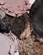 ⁦Huda beauty Creamy Obsessions Eyeshadow Palette griege⁩ - الصورة ⁦6⁩