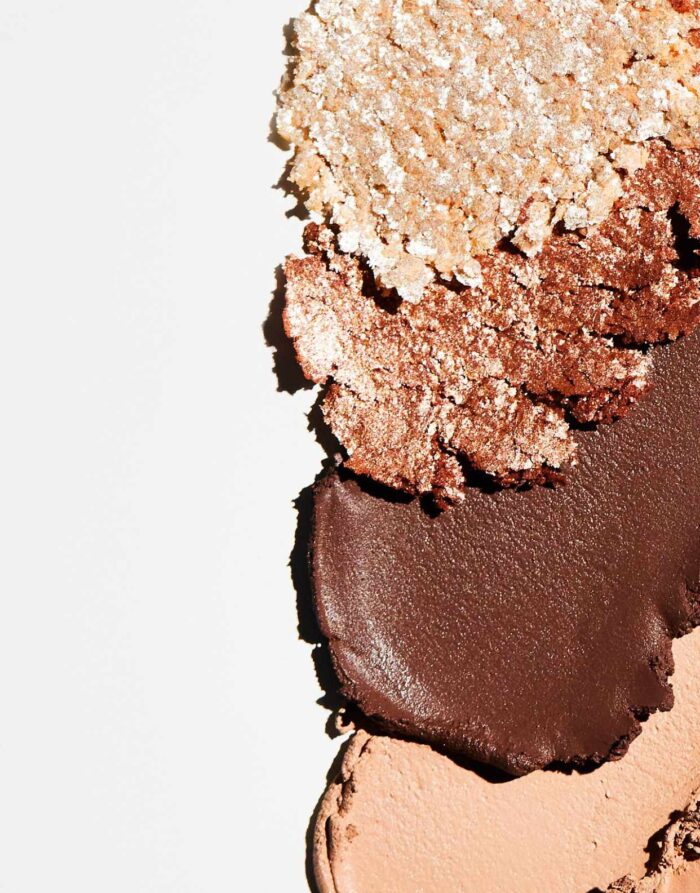 ⁦Huda beauty Creamy Obsessions Eyeshadow Palette⁩ - الصورة ⁦4⁩