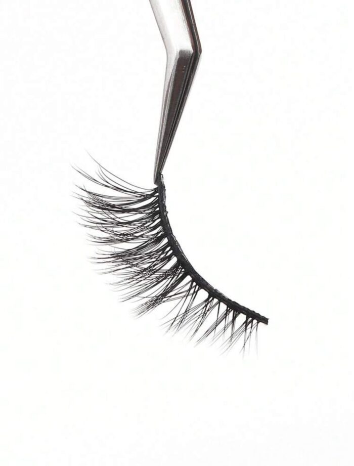 cat eye cross eyelashes - 10 pair - Image 3