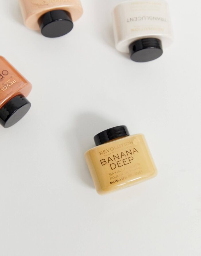 Makeup Revolution Loose Baking Powder - Image 4