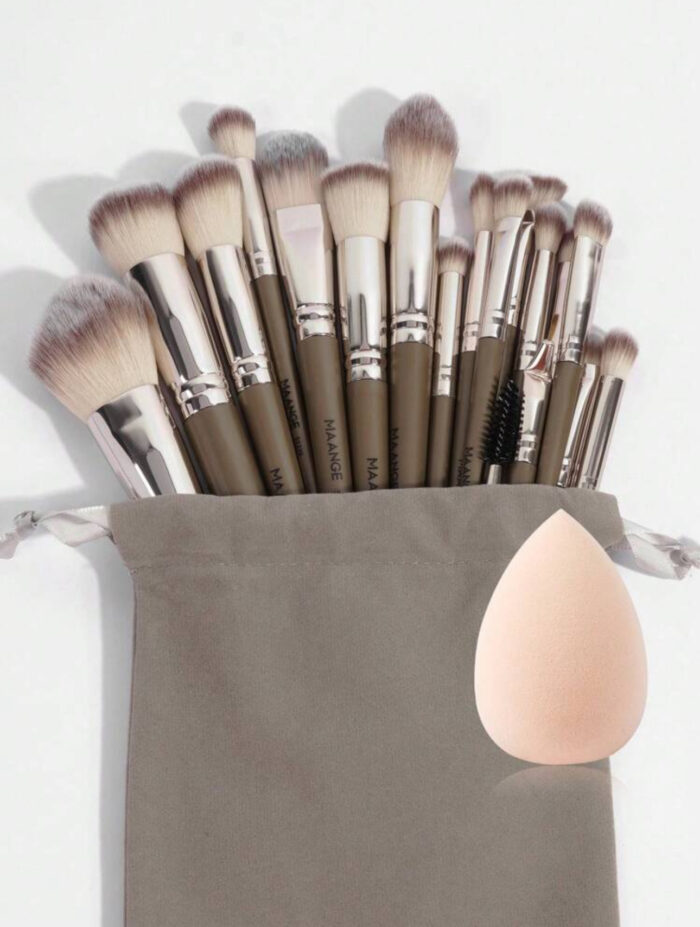 20pcs Professional Makeup Tool Set - Image 4
