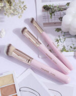 Face brush set 3 pcs + 2 powder puff - Image 2