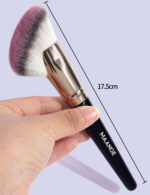 1 pcs contouring brush - random color - Image 4