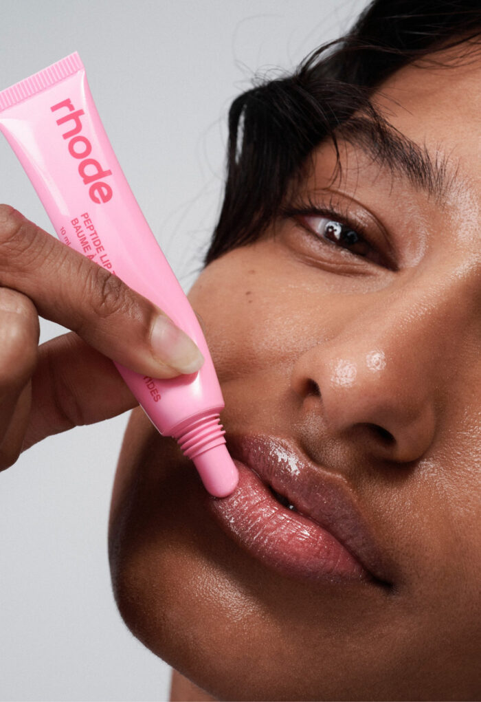 ⁦Rhode peptide peptide lip tint Jelly Bean⁩ - الصورة ⁦3⁩