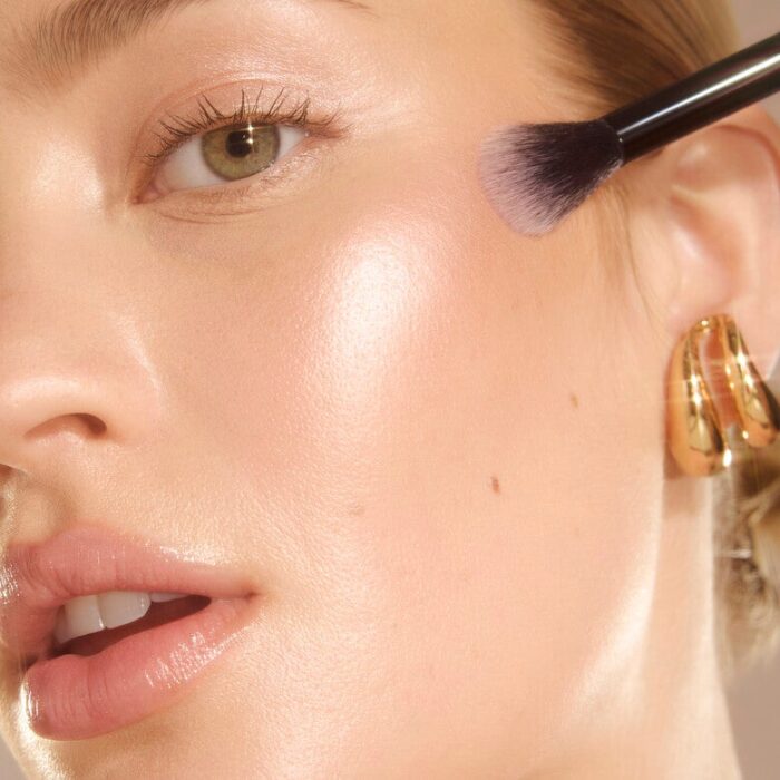 Elf High Points Highlighter Brush - Image 5