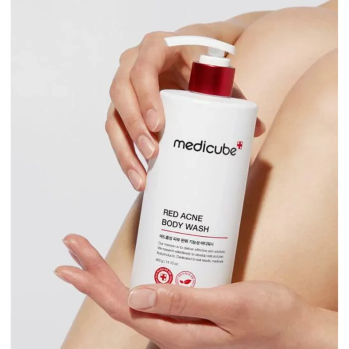 Medicube Red Acne Body Wash 400g - Image 2