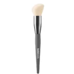 HUDA BEAUTY Diffusing Cheek Brush