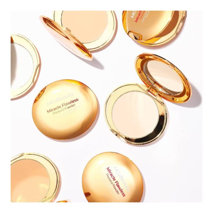MCoBeauty Miracle Flawless Pressed Powder 8g - Image 2