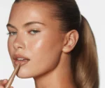 Rhode peptide lip shape  THE CONTOURING LIP SHAPER Push - Image 6