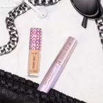 ⁦Tarte Mini Shape Tape Concealer + Tubing Mascara Set 22n light natural⁩ - الصورة ⁦9⁩